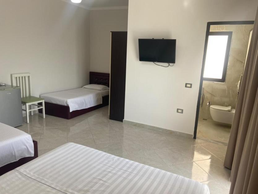 Tirona 4*